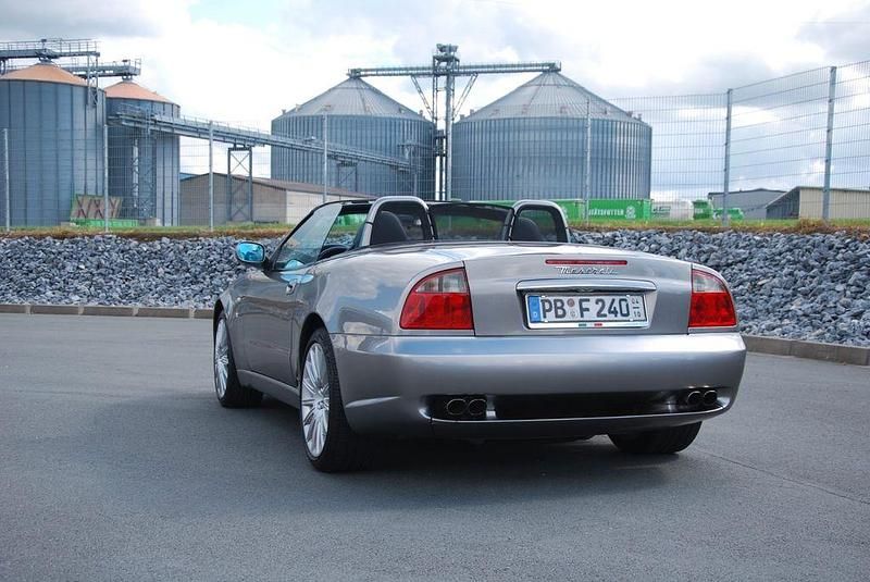 Gebraucht Maserati Spyder 390 PS (286 kW) 2002 Grau Cabrio