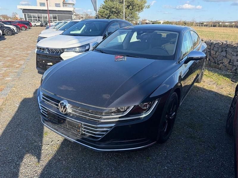 Gebraucht VW Arteon Elegance 280 PS (205 kW) 2017 Deep black perleffekt Limousine