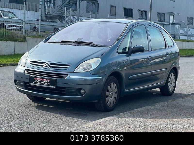 Gebraucht Citroën Xsara 109 PS (80 kW) 2008 Grau Van / Kleinbus
