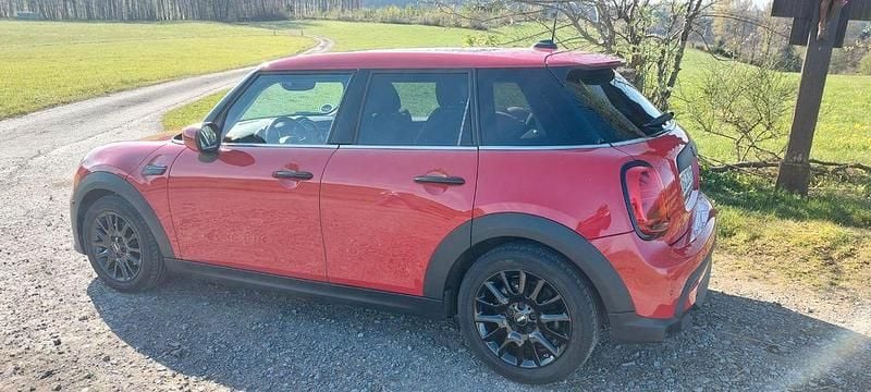 Second-hand Mini ONE 102 CP (75 kW) 2021 Roșu Hatchback