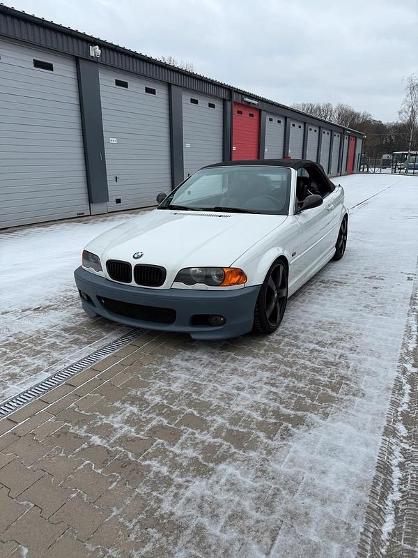 Weiß Gebraucht 2001 BMW 320 Cabriolet Cabrio | 2.400 € (Superpreis) - Bild 1/4