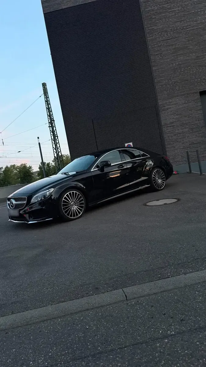 Gebraucht Mercedes CLS500 408 PS (300 kW) 2015 Schwarz Coupé