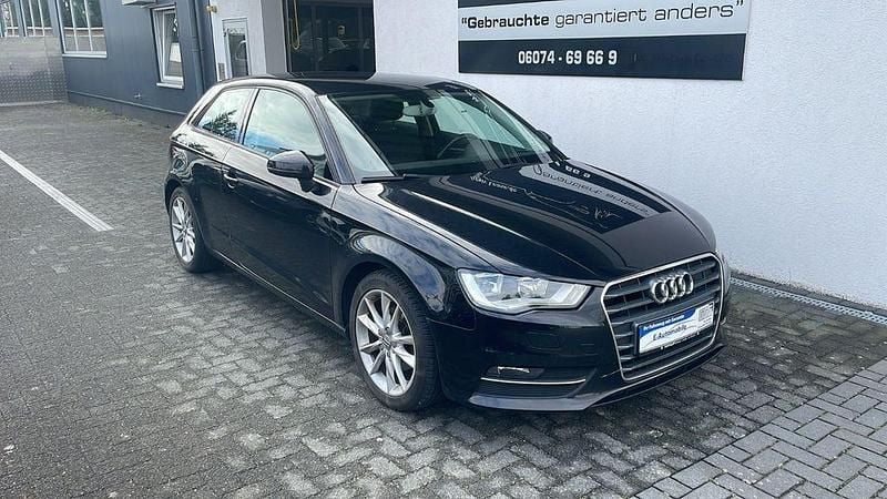 Second-hand Audi A3 Premium 122 CP (89 kW) 2014 Negru Berlinǎ