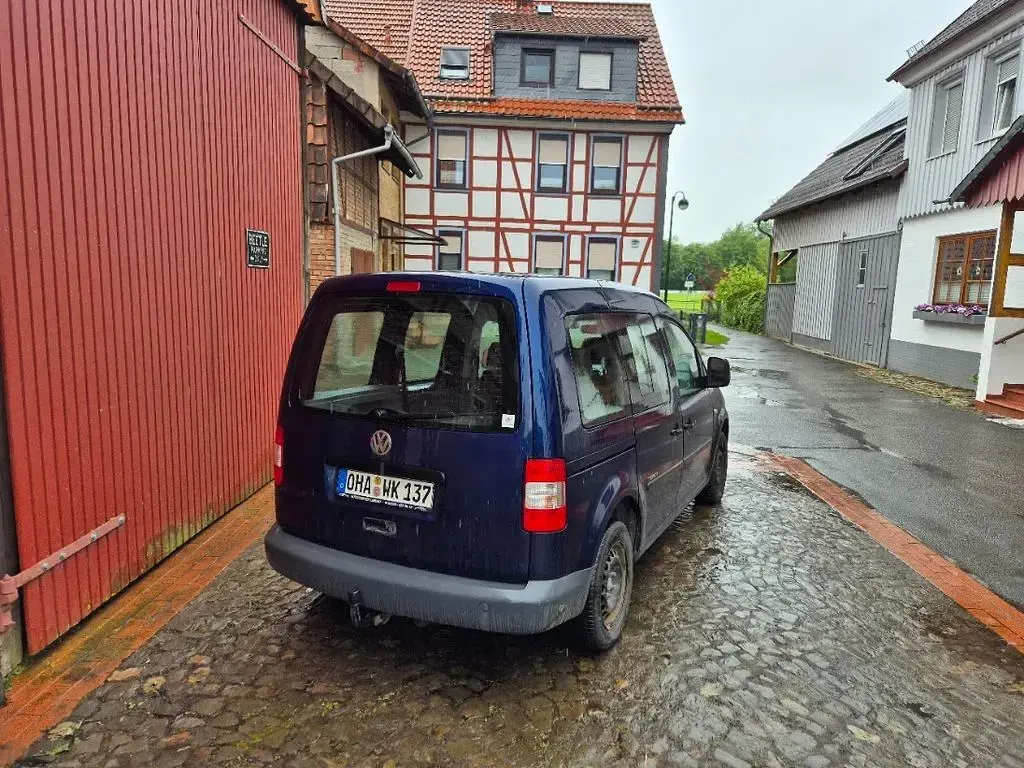 Gebraucht VW Caddy Team 109 PS (80 kW) 2010 Blau Van / Kleinbus