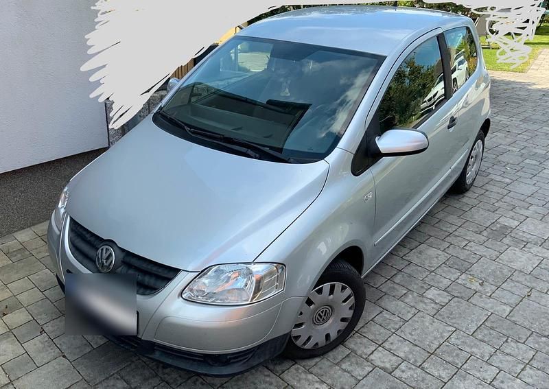 Usata VW Fox 60 CV (44 kW) 2009 Argento Utilitaria