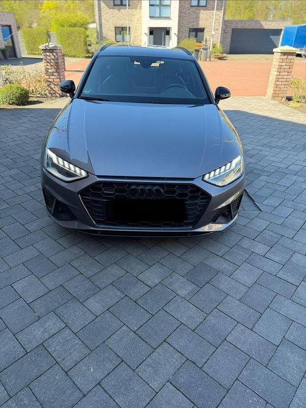 Gebraucht Audi A4 Edition .1 190 PS (139 kW) 2019 Grau Kombi