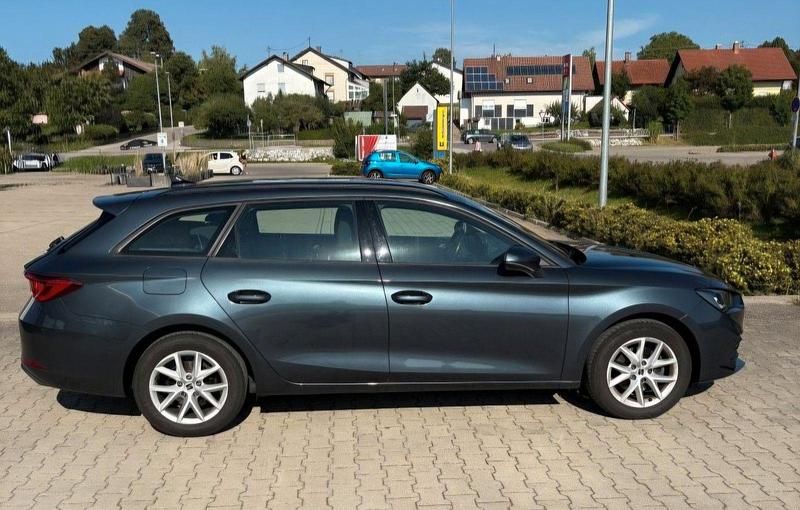 Gebraucht Seat Leon Style 131 PS (96 kW) 2021 Grau Kombi