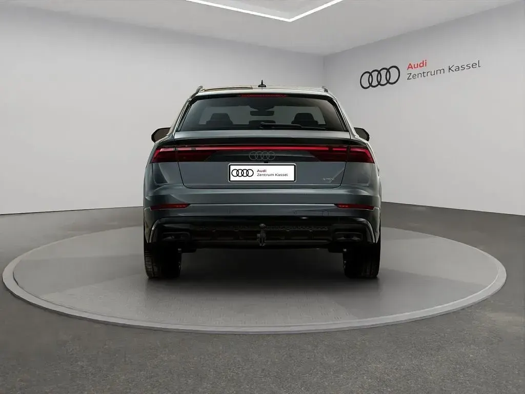 Neu Audi Q8 Sport 489 PS (359 kW) 2026 Grau SUV