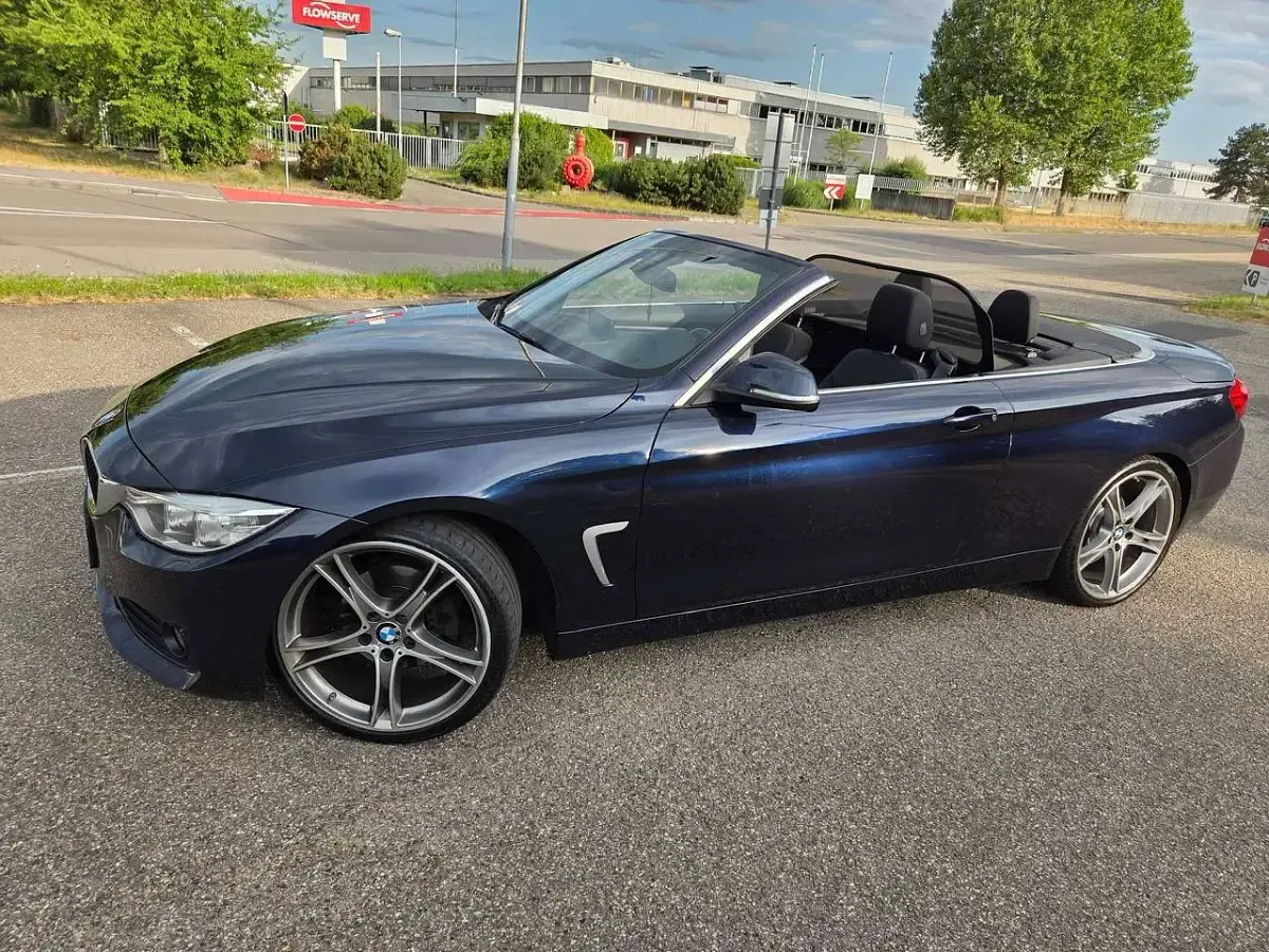 Gebraucht BMW 420 Cabriolet Sport Line 190 PS (139 kW) 2015 Blau Cabrio