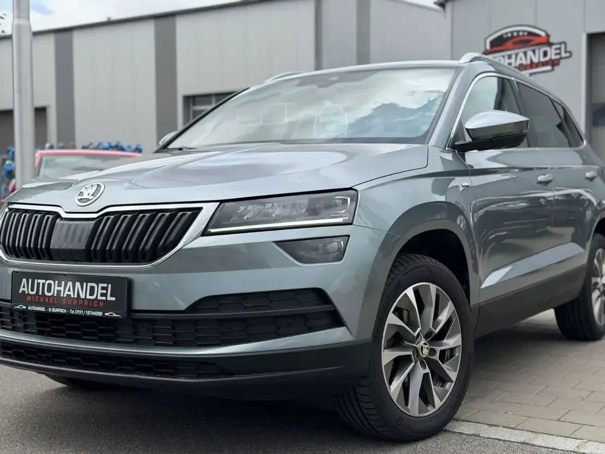Gebraucht Skoda Karoq Clever 116 PS (85 kW) 2021 Grau SUV