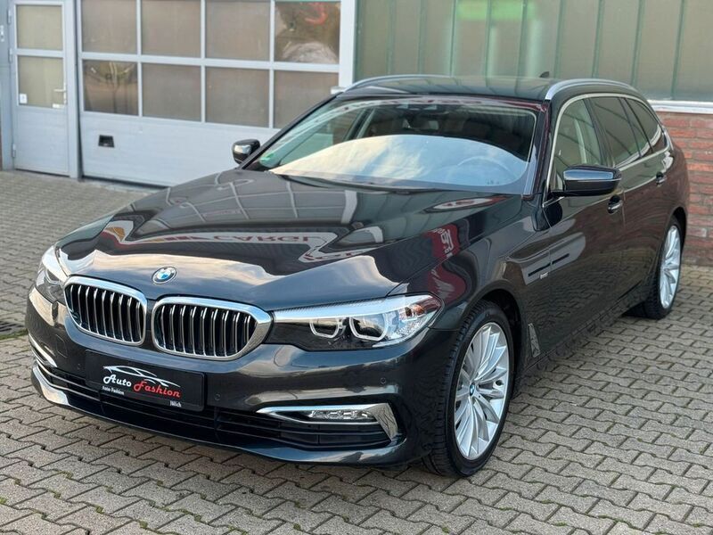 Grau Gebraucht 2018 BMW 530 Luxury Line Kombi | 24.000 € (Guter Preis) - Bild 1/4