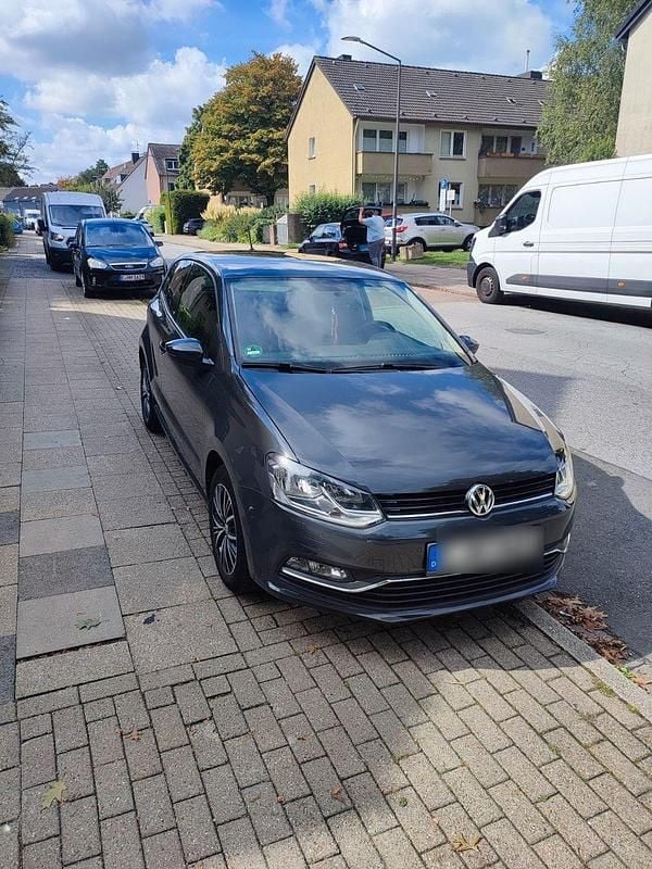 Grau Gebraucht 2016 VW Polo Allstar Kleinwagen | 7.800 € (Fairer Preis) - Bild 1/4