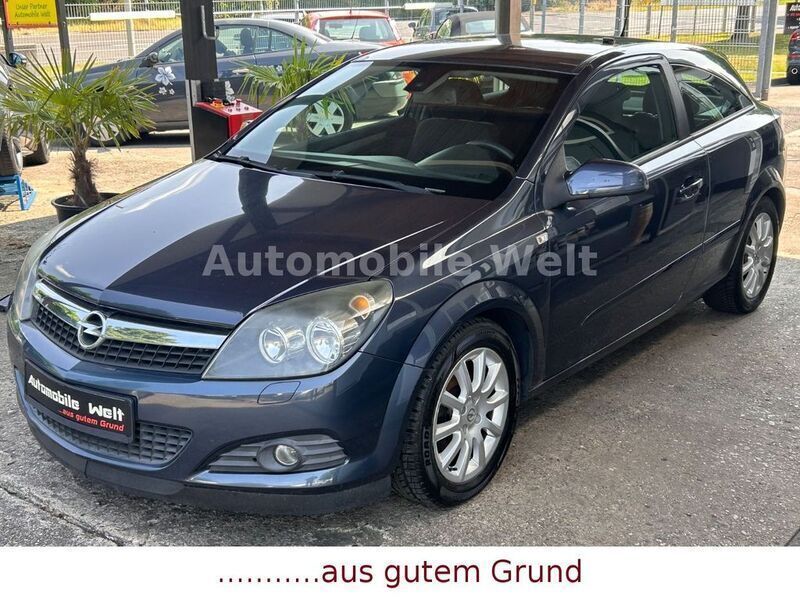 Blau Gebraucht 2008 Opel Astra GTC Edition Limousine | 2.480 € (Etwas zu teuer) - Bild 1/4