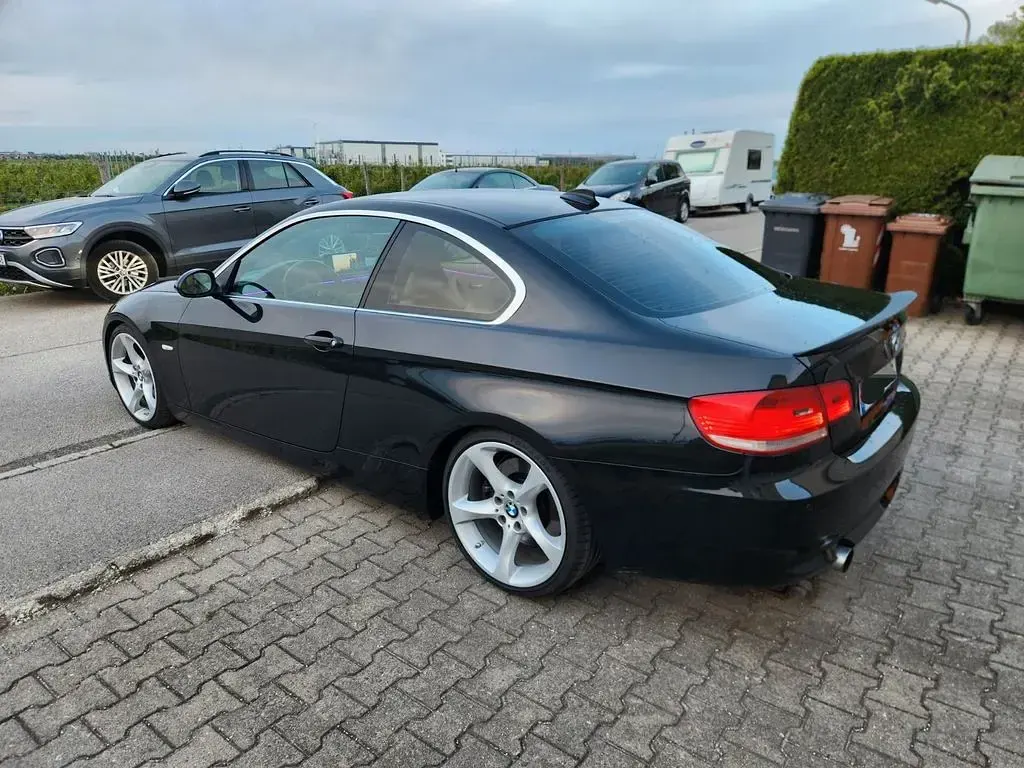Gebraucht BMW 335 Performance 306 PS (225 kW) 2007 Schwarz Coupé