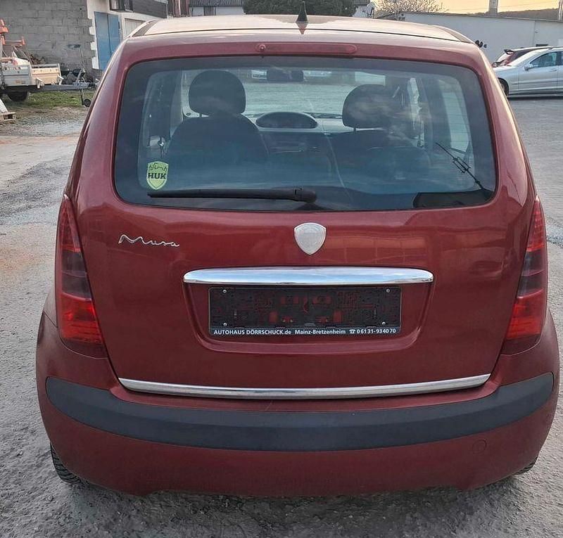 Gebraucht Lancia Musa 95 PS (69 kW) 2007 Rot Van / Kleinbus
