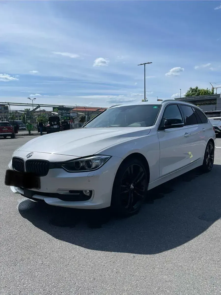 Gebraucht BMW 320 Performance 184 PS (135 kW) 2013 Weiß Limousine