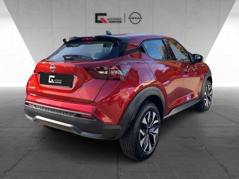 Neu Nissan Juke Acenta 114 PS (83 kW) 2025 Rot SUV