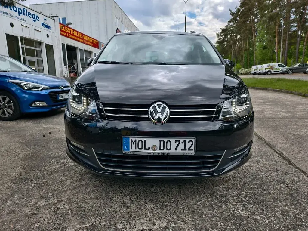 Gebraucht VW Sharan Highline 184 PS (135 kW) 2015 Schwarz Van / Kleinbus