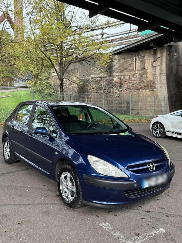 Blau Gebraucht 2004 Peugeot 307 Limousine | 1.200 € (Fairer Preis) - Bild 1/4