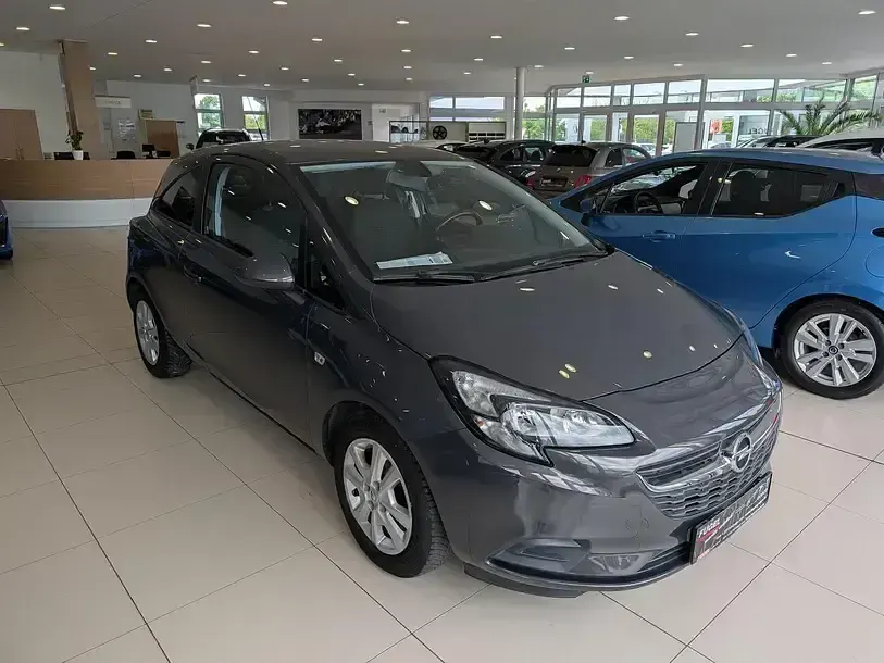 Używany Opel Corsa Edition 90 KM (66 kW) 2015 Szary Hatchback