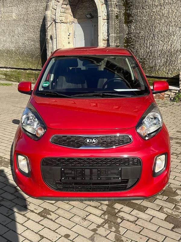 Rot Gebraucht 2015 Kia Picanto 2 Kleinwagen | 6.299 € (Fairer Preis) - Bild 1/4