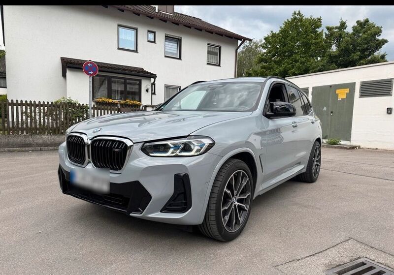 Grau Gebraucht 2022 BMW X3 Performance SUV | 51.000 € (Guter Preis) - Bild 1/4