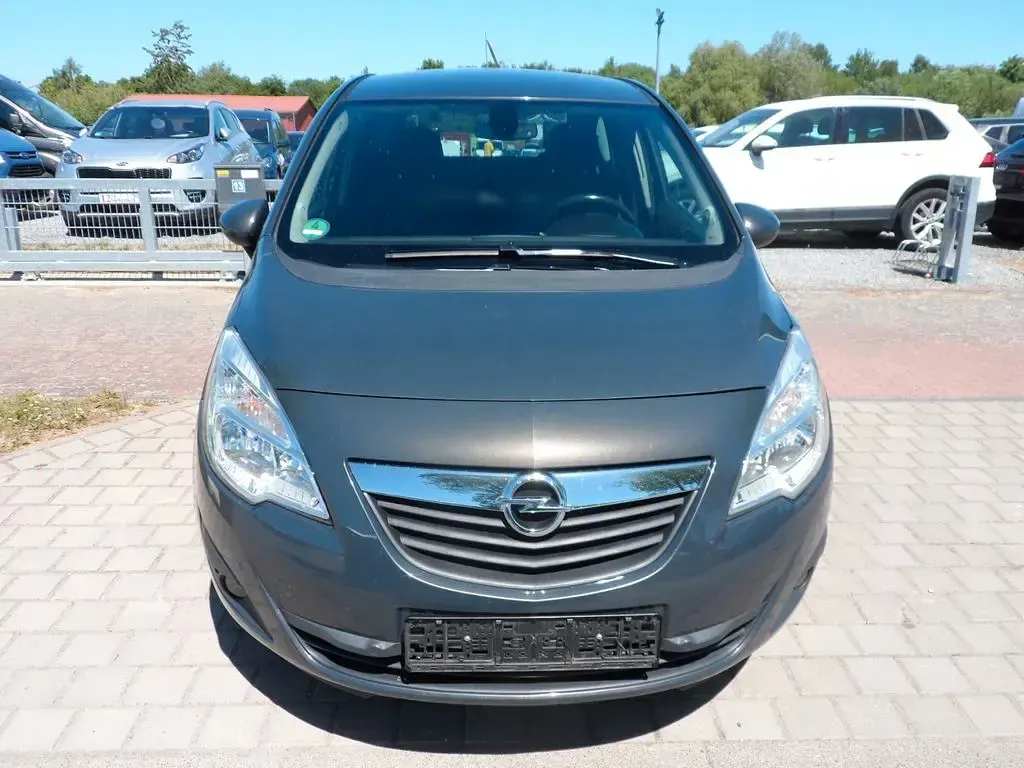 Gebraucht Opel Meriva Active 140 PS (102 kW) 2013 Grau Van / Kleinbus
