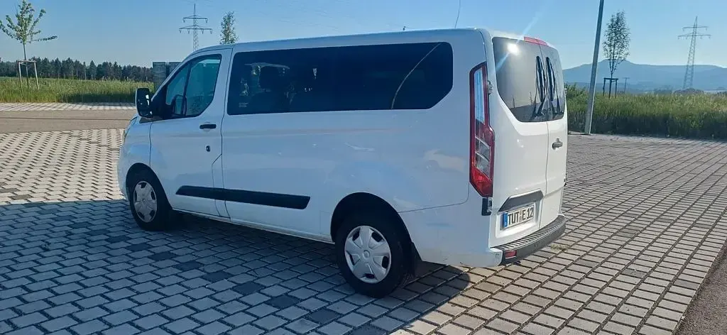 Gebraucht Ford Transit Custom 105 PS (77 kW) 2019 Weiß Van / Kleinbus