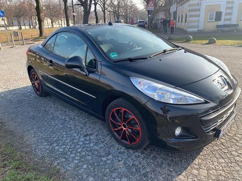 Schwarz Gebraucht 2009 Peugeot 207 CC Cabrio | 2.900 € (Fairer Preis) - Bild 1/4