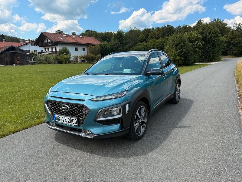 Blau Gebraucht 2018 Hyundai Kona Sport SUV | 17.000 € (Fairer Preis) - Bild 1/4