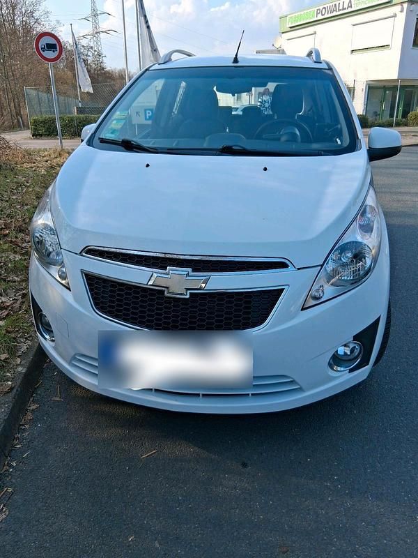 Gebraucht Chevrolet Spark LS 84 PS (61 kW) 2011 Weiß Kleinwagen