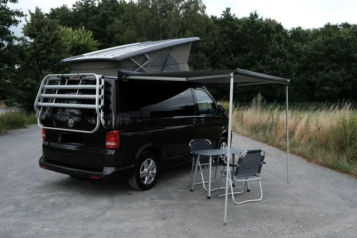 Gebraucht VW T5 Beach 140 PS (102 kW) 2012 Braun Van