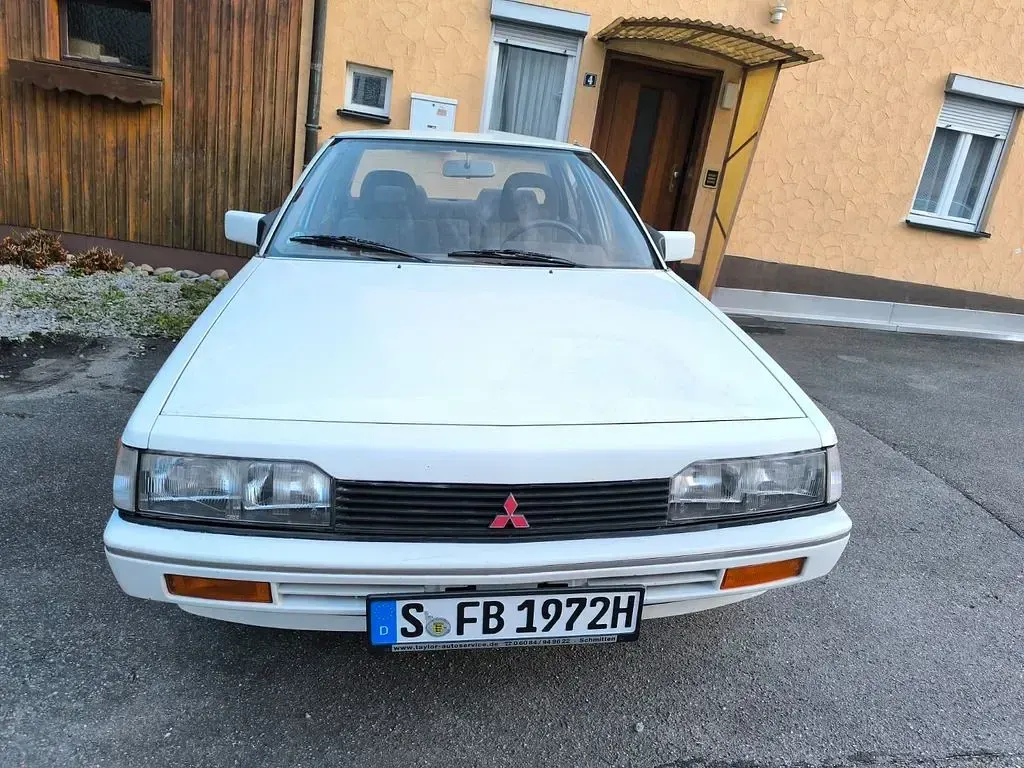 Gebraucht Mitsubishi Galant 75 PS (55 kW) 1987 Weiß Limousine