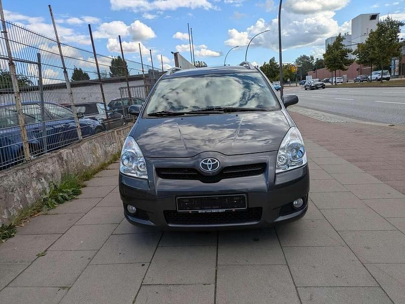 Gebraucht Toyota Corolla Verso 136 PS (100 kW) 2008 Grau Van / Kleinbus
