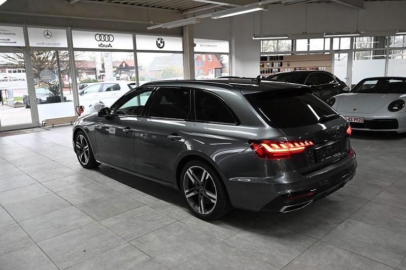 Gebraucht Audi A4 S-Line 286 PS (210 kW) 2023 Grau Kombi