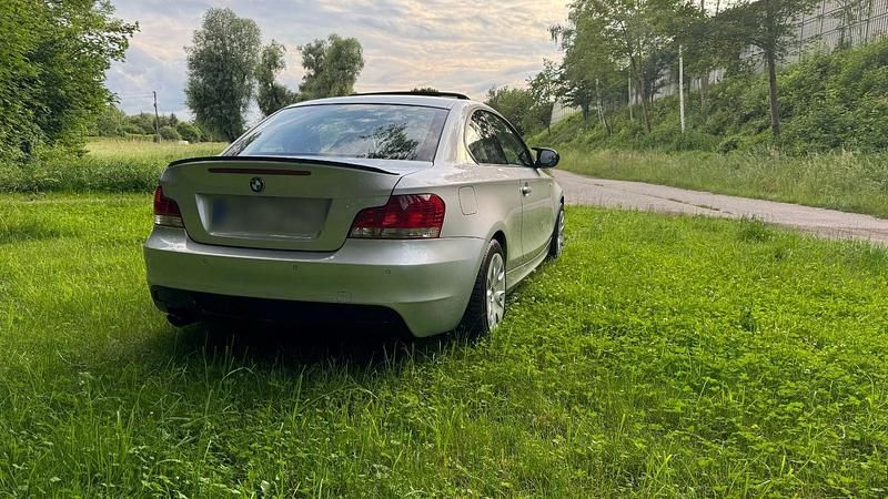 Gebraucht BMW 118 Coupé 143 PS (105 kW) 2010 Silber Coupé