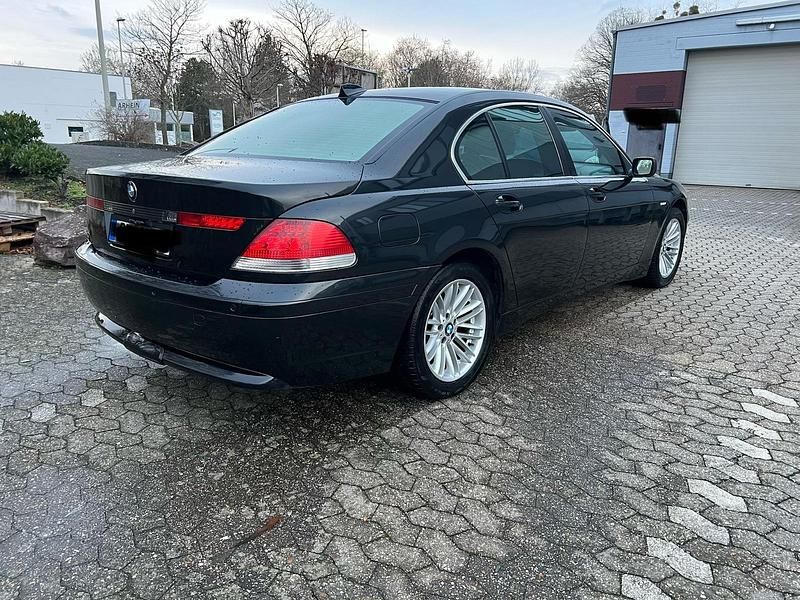 Gebraucht BMW 730 231 PS (169 kW) 2004 Schwarz Limousine