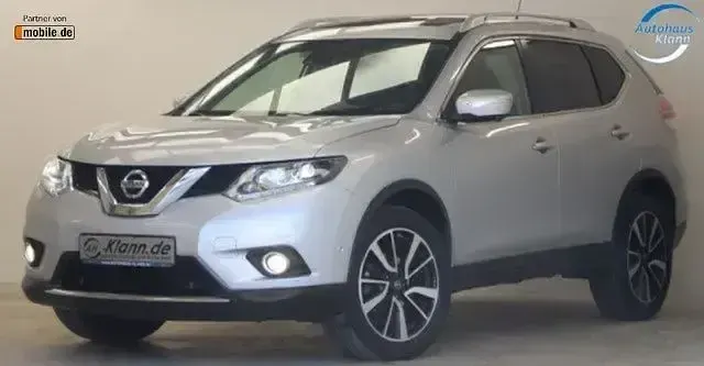 Gebraucht Nissan X-Trail Tekna 131 PS (96 kW) 2016 Silber SUV