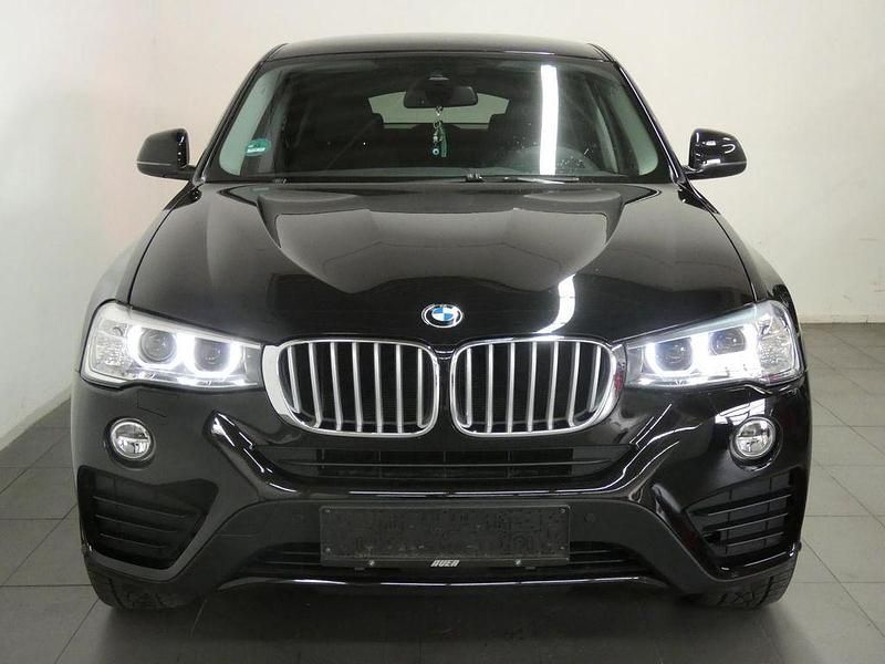 Schwarz Gebraucht 2016 BMW X4 Advantage SUV | 26.590 € (Fairer Preis) - Bild 1/4