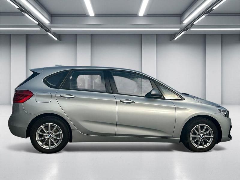 Gebraucht BMW 216 Active Tourer 116 PS (85 kW) 2020 Silber Van / Kleinbus