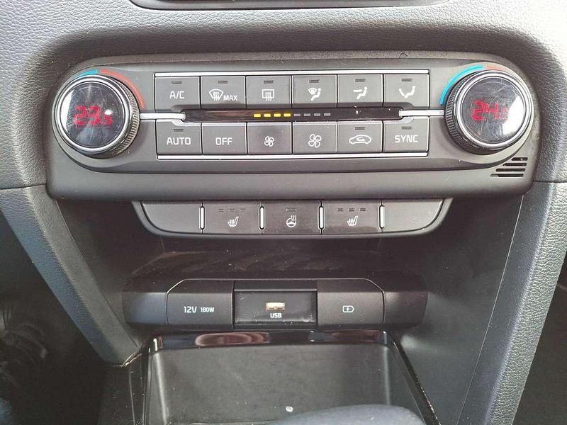 Gebraucht Kia Ceed Vision 160 PS (117 kW) 2021 Schwarz Kleinwagen