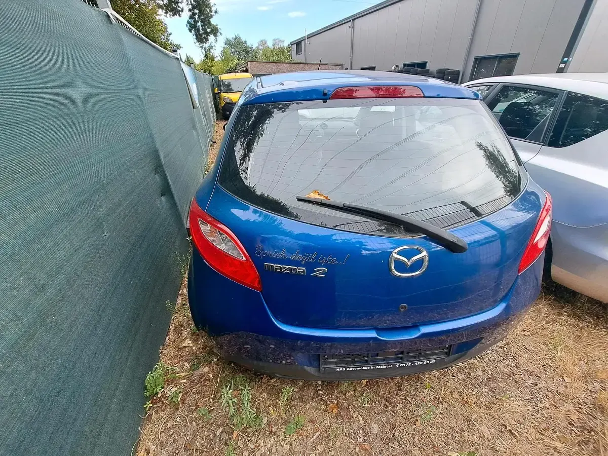 Gebraucht Mazda 2 86 PS (63 kW) 2008 Blau Kleinwagen