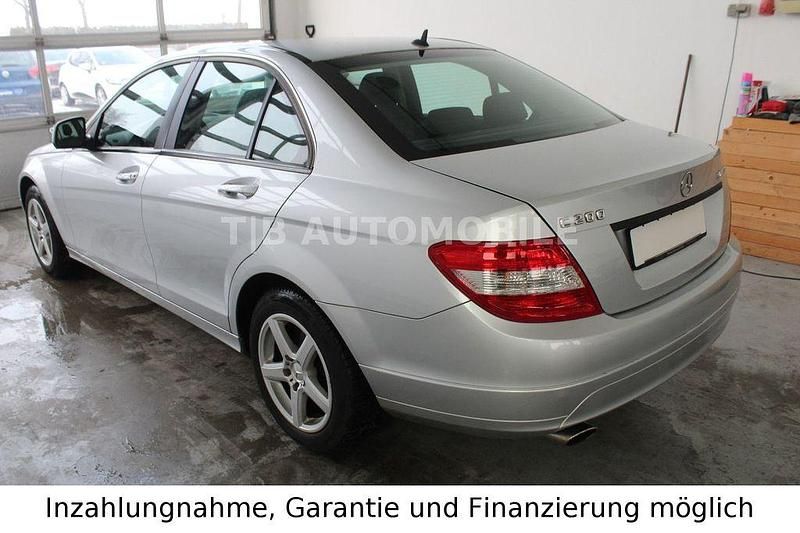 Gebraucht Mercedes C200 184 PS (135 kW) 2007 Silber Limousine