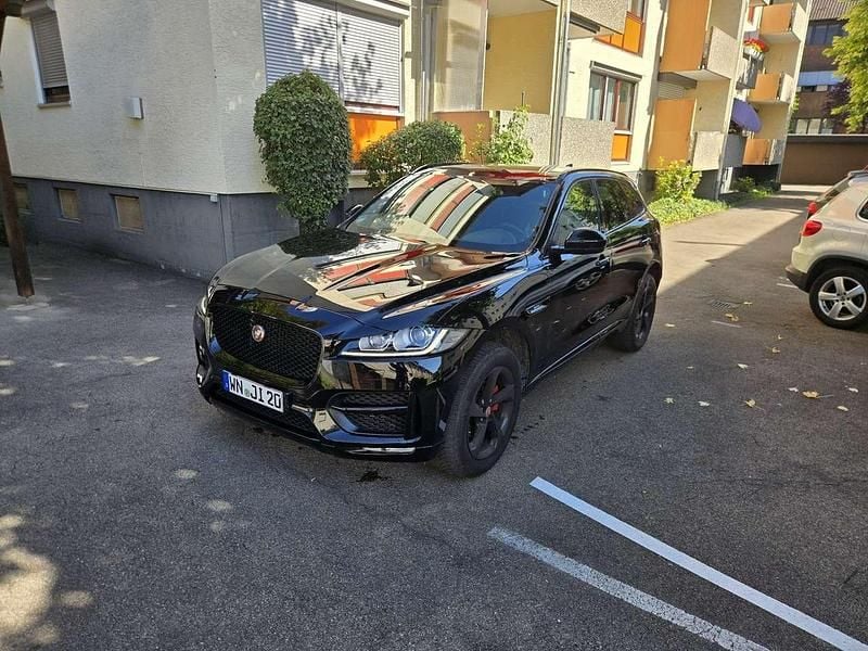 Schwarz Gebraucht 2019 Jaguar F-Pace R-Sport SUV | 28.000 € (Fairer Preis) - Bild 1/4
