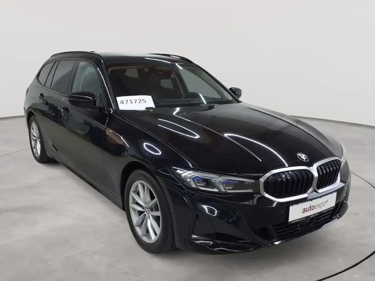 Gebraucht BMW 320 Sport Line 190 PS (139 kW) 2023 Kombi