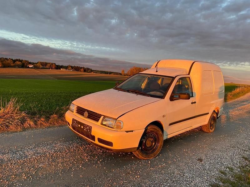 Gebraucht VW Caddy 90 PS (66 kW) 2003 Weiß Van / Kleinbus
