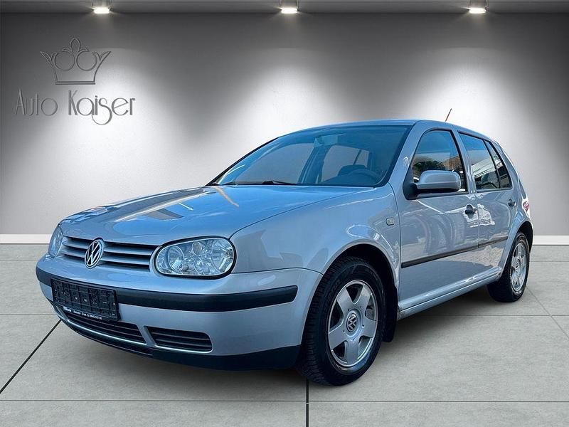 Second-hand VW Golf III 101 CP (74 kW) 1999 Argintiu Berlinǎ