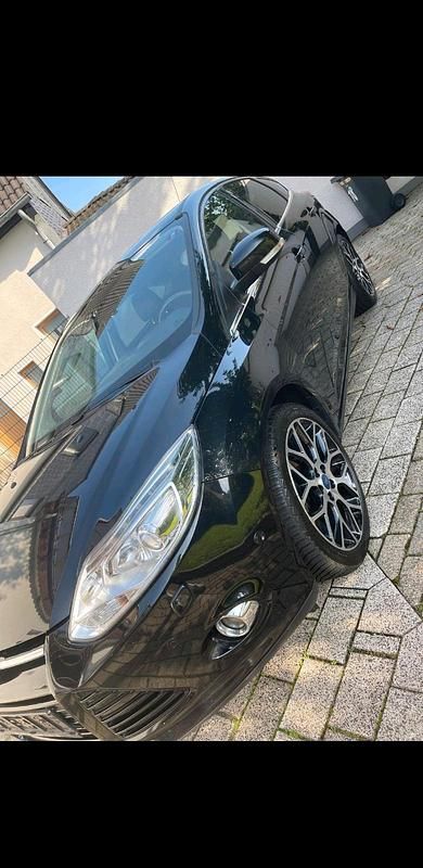 Usata Ford Focus 182 CV (133 kW) 2013 Nero Berlina
