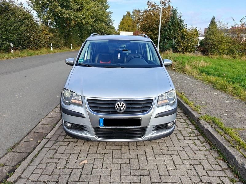Gebraucht VW Touran Cross 140 PS (102 kW) 2009 Silber Van / Kleinbus