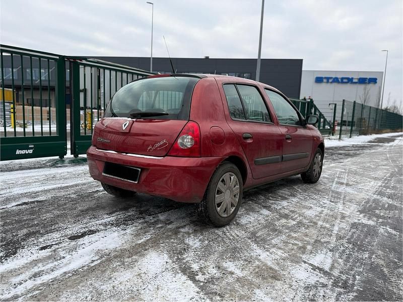 Gebraucht Renault Clio II 75 PS (55 kW) 2007 Kleinwagen